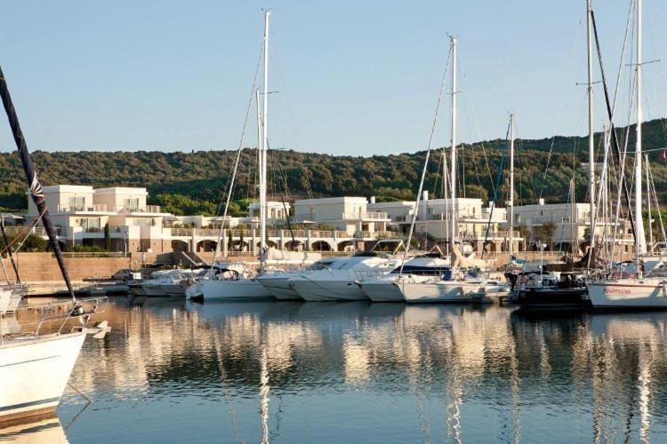 Hotel Parco Delle Cale Пунтоне-ди-Скарлино Экстерьер фото